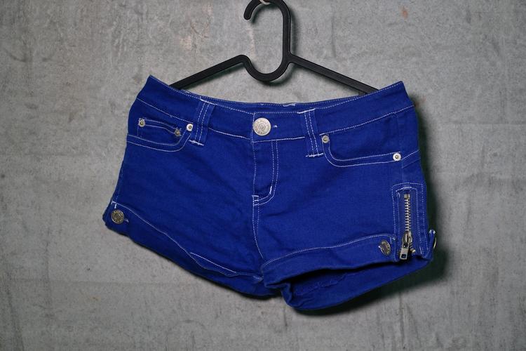 女式短褲二手衣服混合二手服裝夏季休閑速干常規(guī)合身牛仔